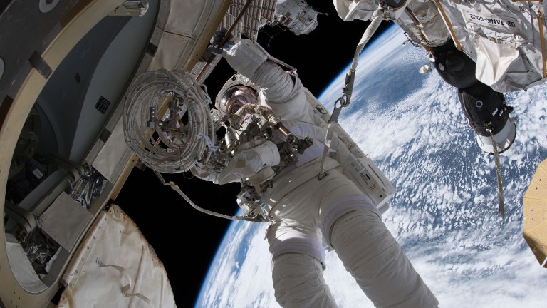 U.S. Spacewalk 92