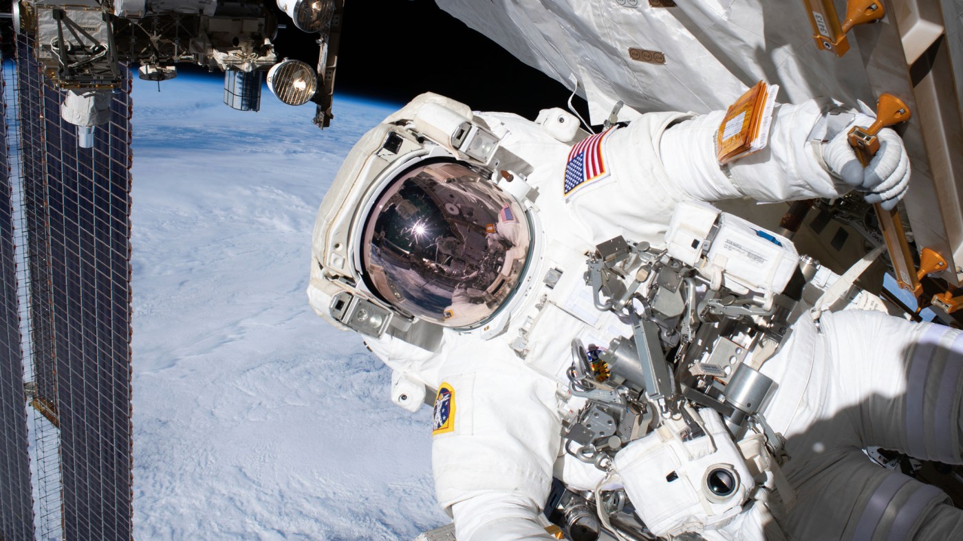U.S. Spacewalk Preview News Conference