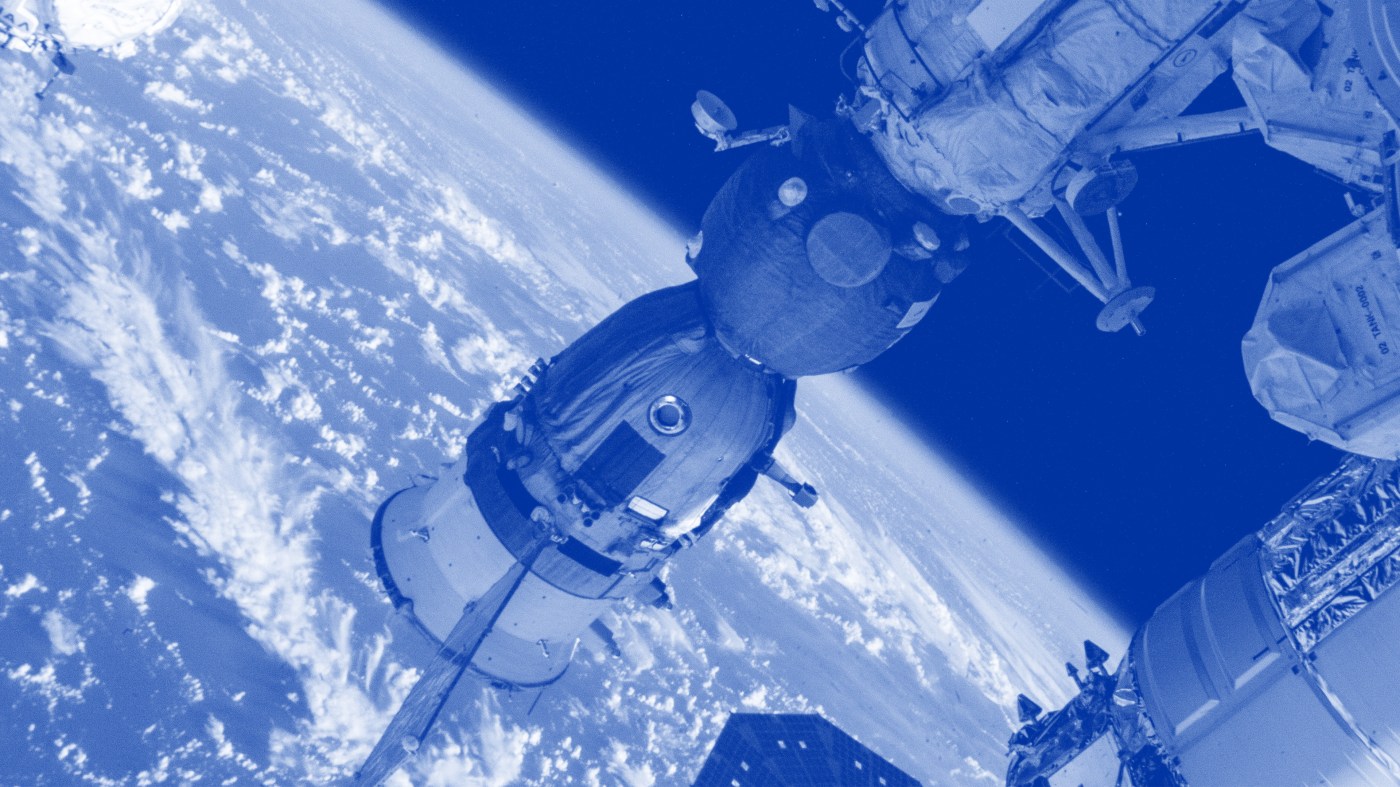 Soyuz MS-27 Docking