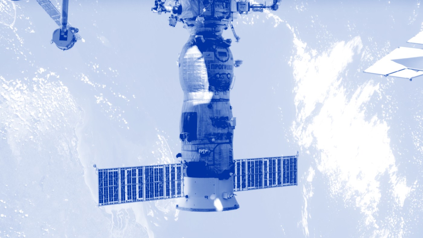 Progress 93 Cargo Ship Docking